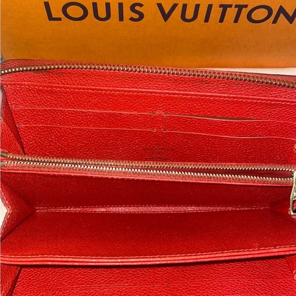Louis Vuitton wallet - Picture 2 of 7